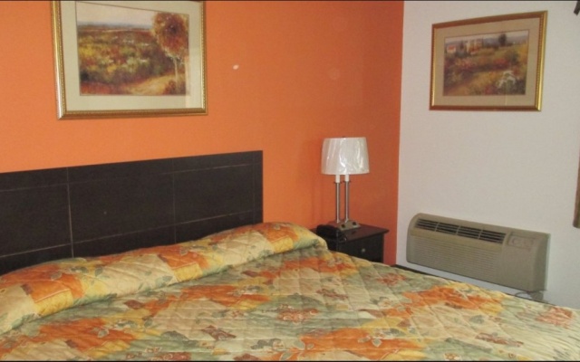 photo 3 of Red Carpet Inn Mt. Holly