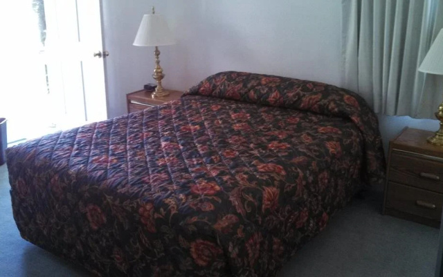photo 5 of Mother Lode Lodge