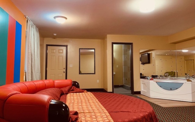 photo 4 of Motor City Inn & Suites