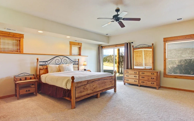 photo 5 of Mount Acoma 38 2 Bedroom Condo by RedAwning