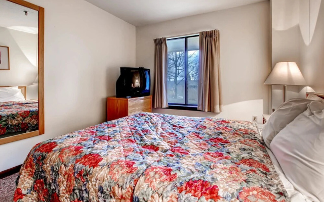 photo 5 of Mountain Green Condo