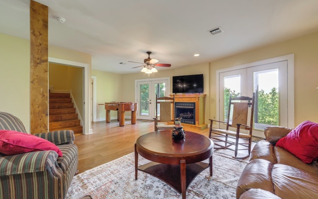 photo 2 of Mountain View Home: Hike, Raft, Golf + More!