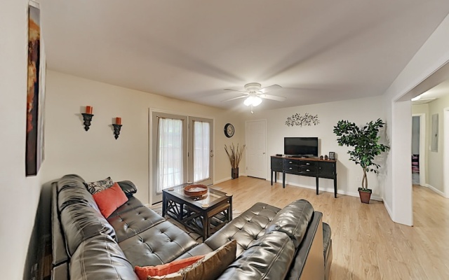 photo 2 of Mountain-view Hideaway W/ Hot Tub & Game Room 4 Bedroom Home