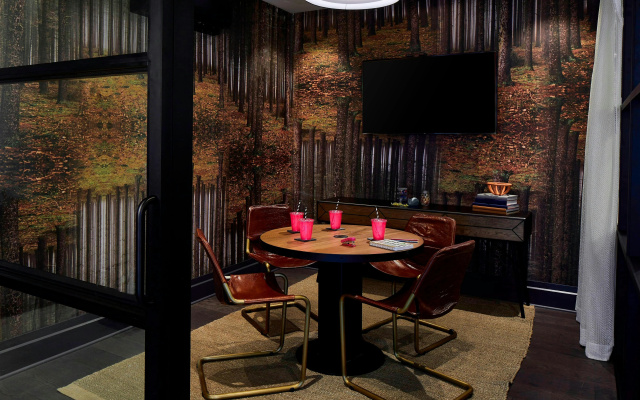 photo 3 of Moxy Chattanooga Downtown