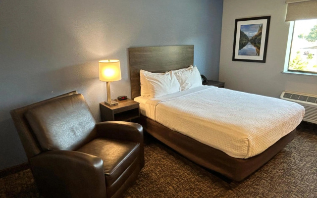 photo 4 of My Place Hotel-Medford OR