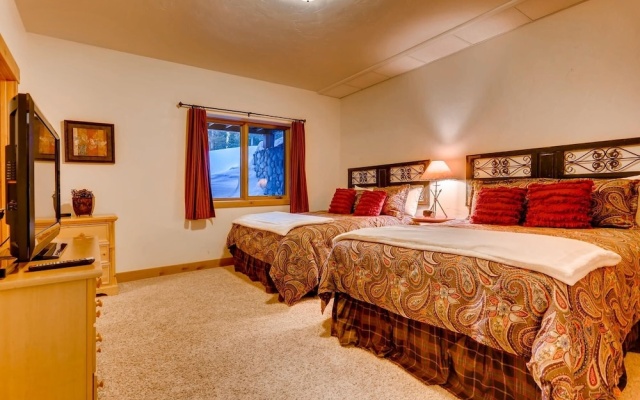 photo 3 of Nangle Woods  4 Bedroom Townhouse by RedAwning