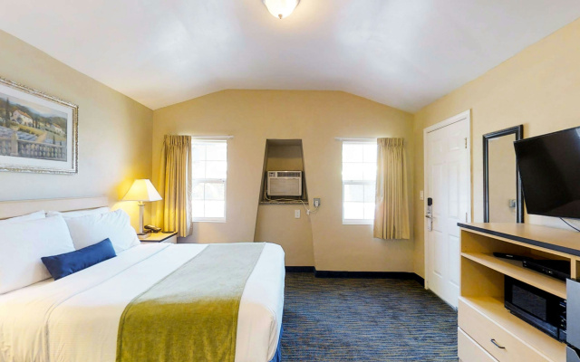 photo 2 of Napa Discovery Inn