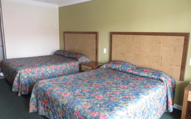 photo 2 of National Inn Garden Grove