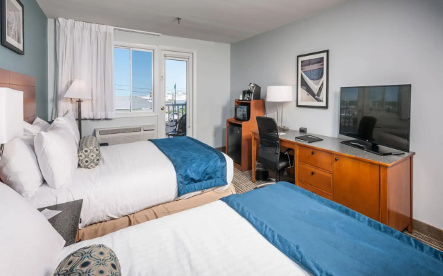 photo 4 of Rockland Harbor Hotel