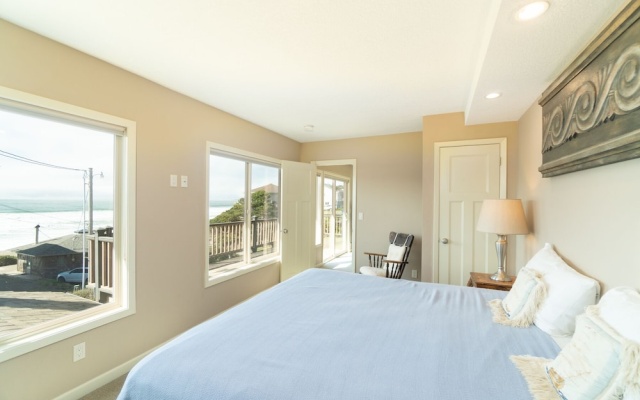 photo 5 of Neptune Beach - 3 Br Home