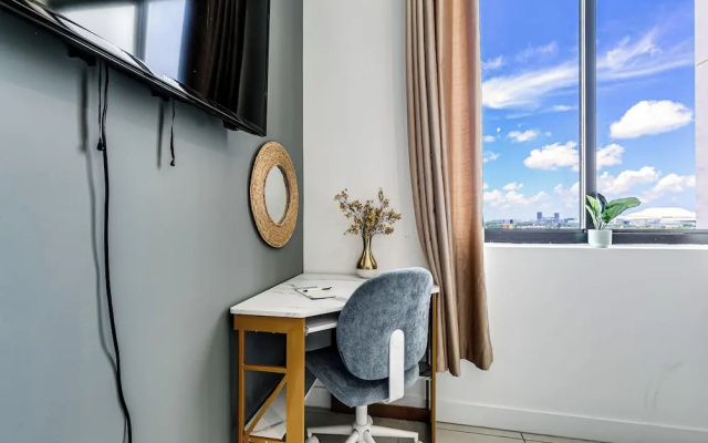 photo 4 of New 3 Bed 2 Bath In The Little Havana