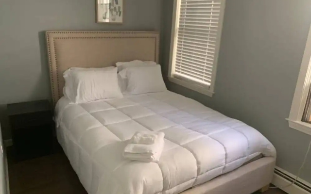 photo 2 of New Condo 5beds 3bath Downtown Boston North End