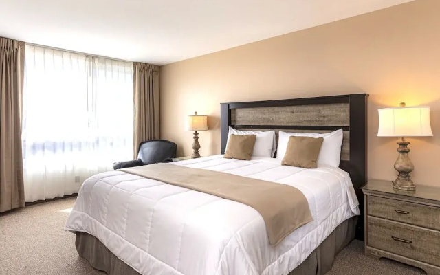 photo 3 of New Gardena Hotel