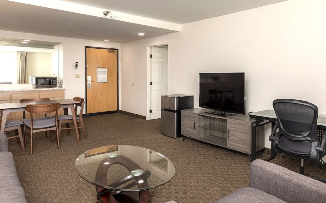 photo 4 of New Gardena Hotel