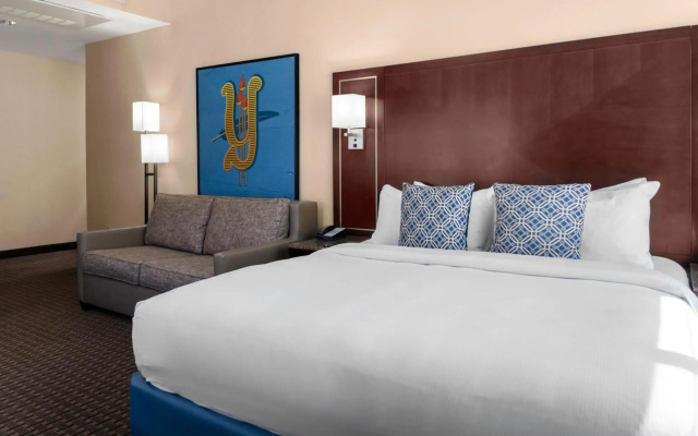 photo 3 of New Haven Hotel