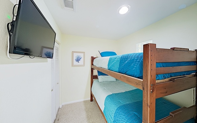 photo 3 of New Listing! Gulf-front W/ Balcony & Pool 3 Bedroom Condo