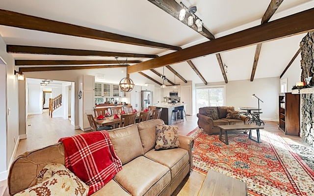photo 5 of New Listing! Lavish New-build W/ Hot Tub & Firepit 3 Bedroom Home