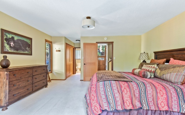 photo 4 of New Listing! Luxe W/ Hot Tub: Comp Shuttle 4 Bedroom Home