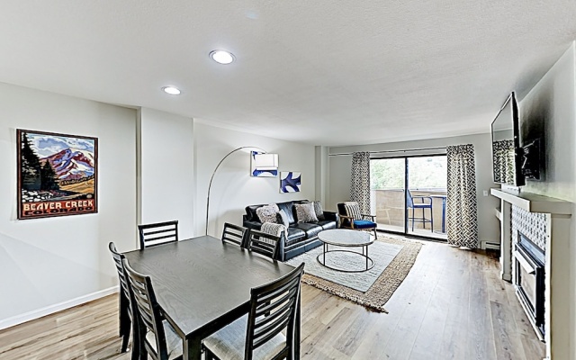 photo 2 of New Listing! Modern - Steps To Gondola! 2 Bedroom Condo