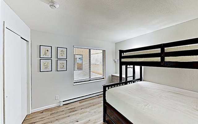 photo 5 of New Listing! Modern - Steps To Gondola! 2 Bedroom Condo