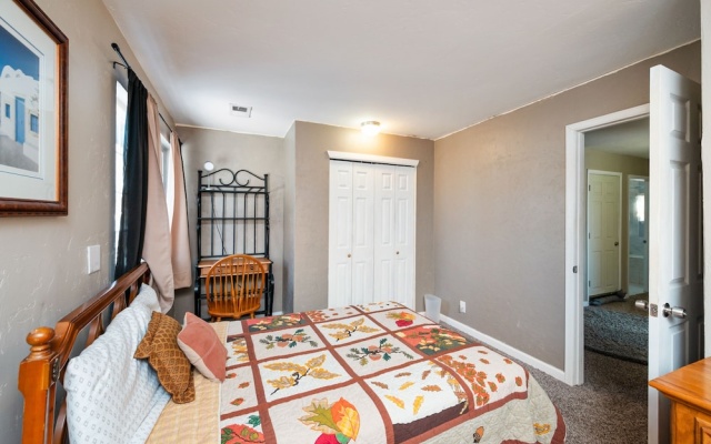 photo 3 of New Listing! Top-floor Gem W/ Outdoor Fireplace 4 Bedroom Duplex