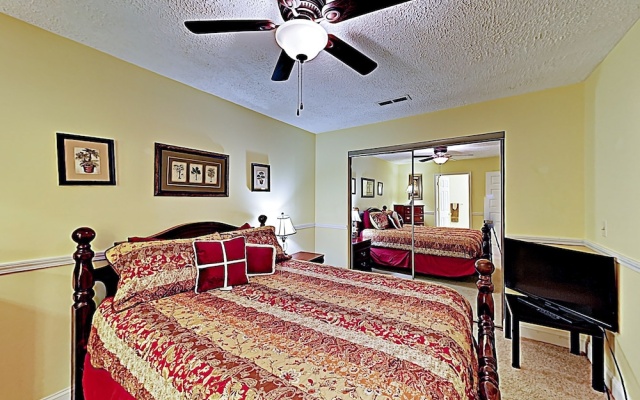 photo 3 of New Listing! Two-unit Rumbling Bald Resort 4 Bedroom Townhouse