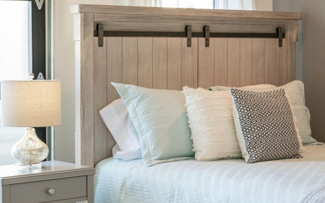 photo 5 of New Listing! Ultra-posh West End Townhome 4 Bedroom Townhouse