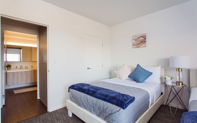 photo 2 of New Urban Downtown LA Luxury Apartment
