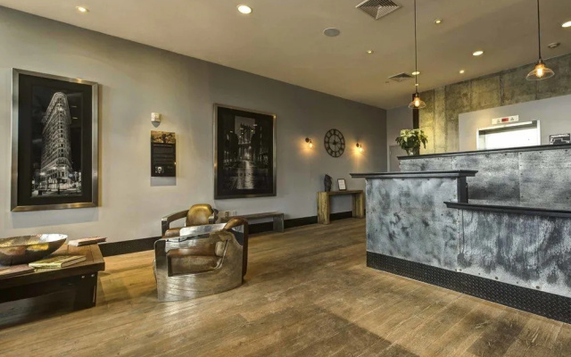 photo 2 of New York Area Cast Iron Lofts – West Soho