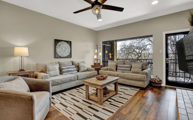 photo 3 of Luxury Riverfront Condo 1 BLK to Schlitterbahn!