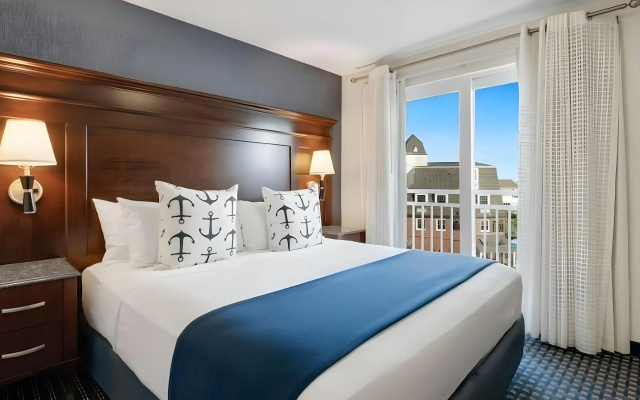 photo 5 of Newport Beach Hotel & Suites
