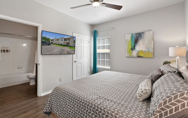 photo 2 of New!upscale-riverfront&pet-friendly-near Schlitter