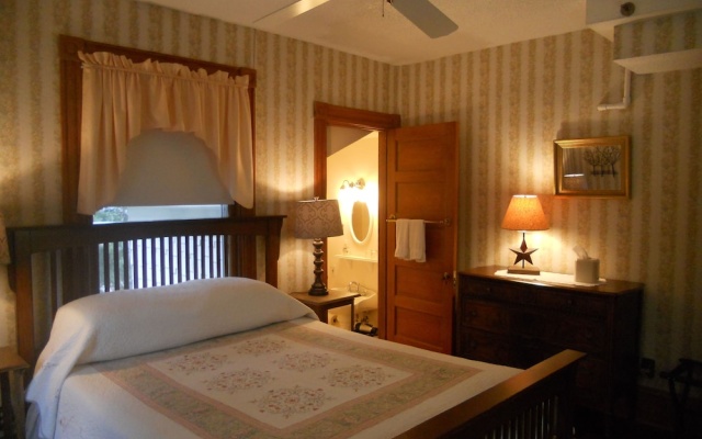 photo 5 of Night Swan Intracoastal B&B