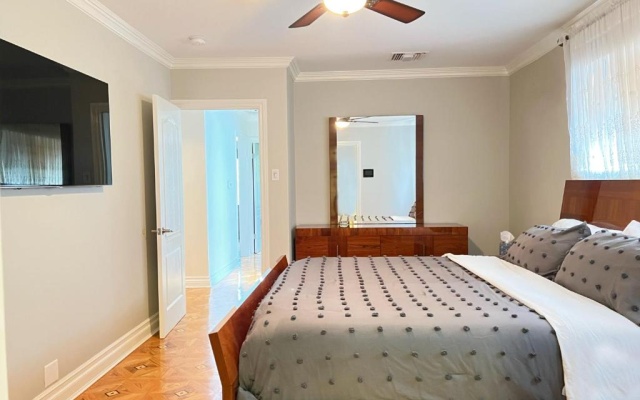 photo 4 of NoHo Luxury Oasis I saltwater pool-spa I lush gardens I 15 mins from Hollywood