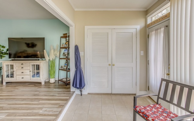 photo 2 of 1 Mi to Ocean: North Myrtle Beach Townhome