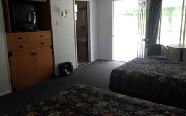 photo 4 of Norwich Motor Lodge