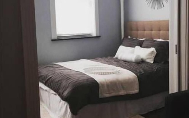 photo 4 of NY060 1 Bedroom Apartment By Senstay