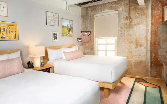 photo 3 of Canvas Hotel Dallas
