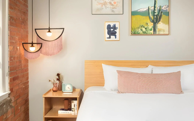 photo 5 of Canvas Hotel Dallas