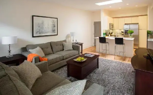 photo 5 of Oakwood 234 Newbury Street