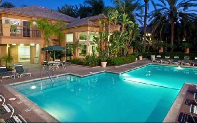 photo 3 of Oakwood at las Palmas Apartments