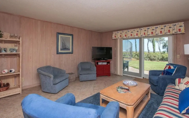 photo 3 of Ocean Club Villas #WOC041