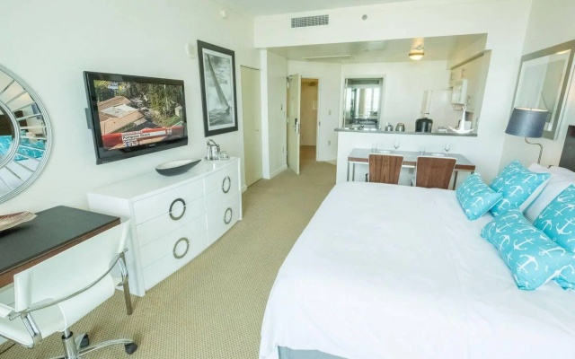 photo 5 of Ocean, Marina & City View Studio + Balcony #2