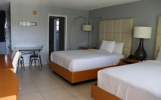photo 3 of Ocean Mile Hotel