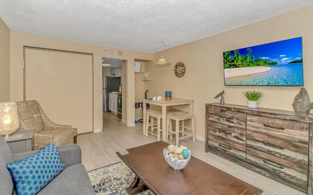 photo 5 of Oceanfront 1 Bedroom 2 Bath Suite Boardwalk 439