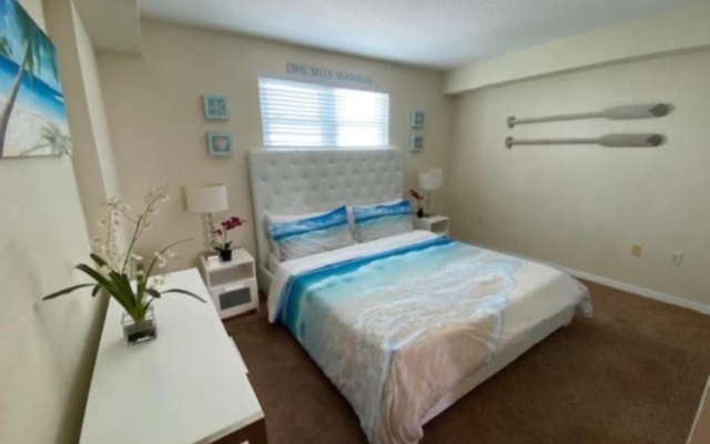 photo 5 of OCEANVIEW LARGE DREAM CONDO WITH 2BD/2B in CLEARWATER BEACH