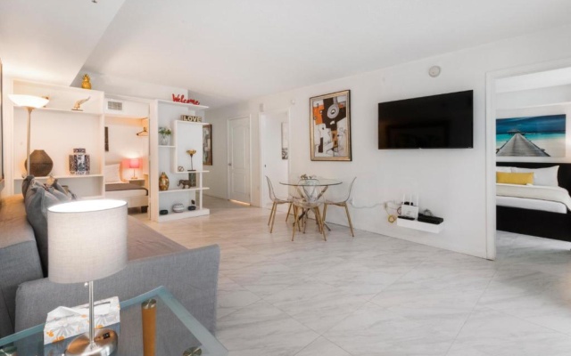 photo 2 of Oceanview Luxury Converted 4 BR Miami Brickell Ave