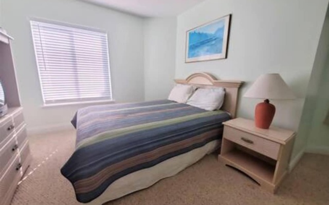 photo 3 of Oceanview Penthouse Deluxe - Sleeps 6 Pe206