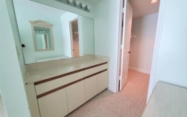 photo 4 of Oceanview Penthouse Deluxe - Sleeps 6 Pe206