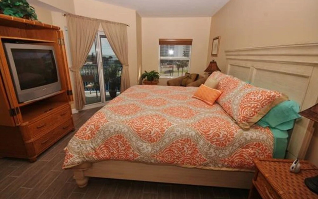photo 3 of Oceanwalk 3-403